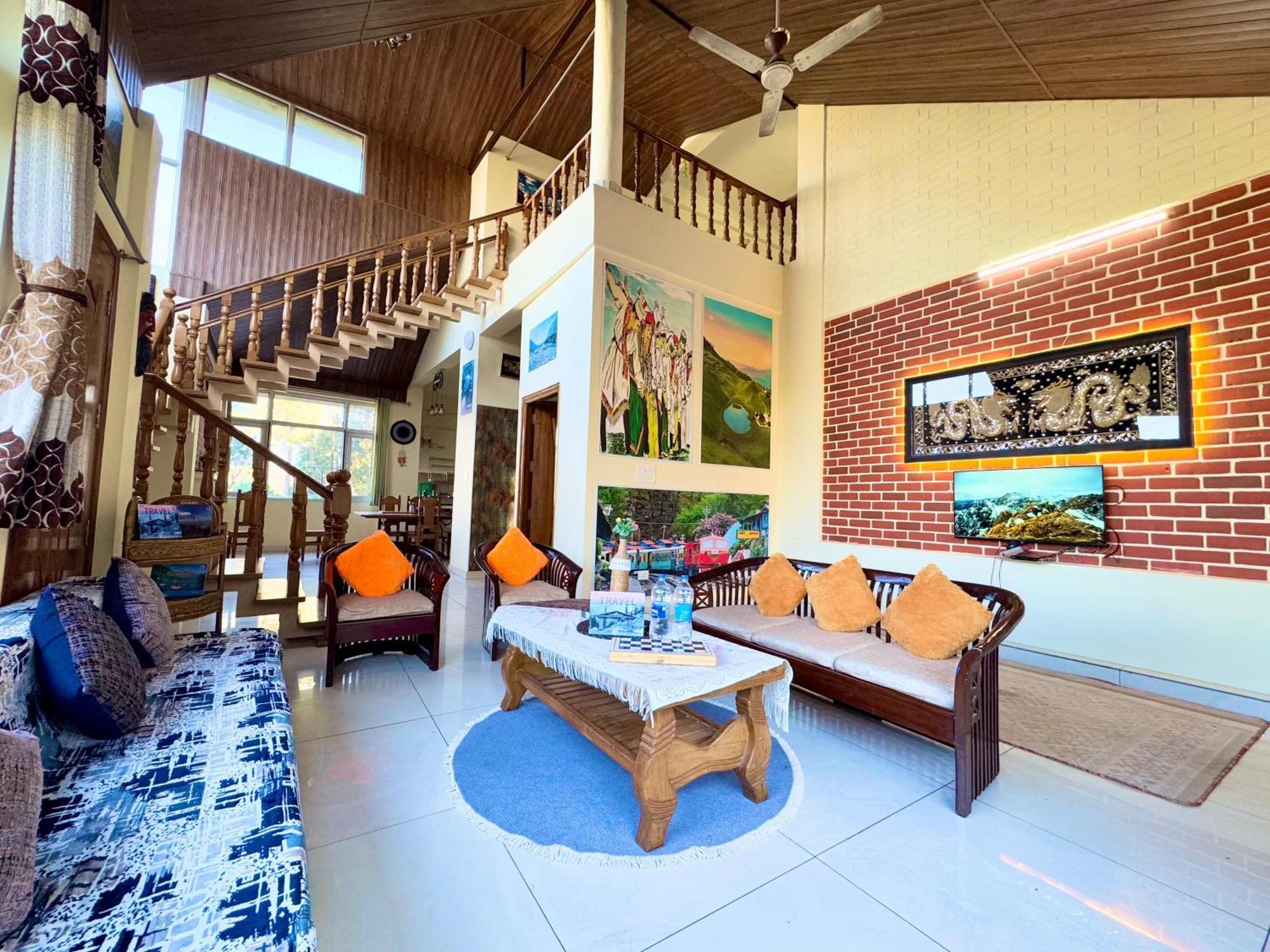 The Auriga 3Bhk Fully Entair Villa With Bonfire In Kasauli I Pvt Stay I Open Air Terrace I Kitchen Livingroom I Lawn Bonfire I Gaming Zone المظهر الخارجي الصورة